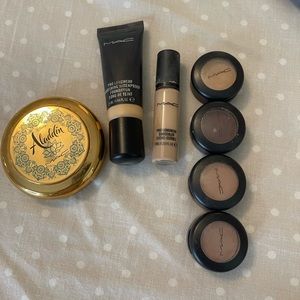 Mac makeup bundle